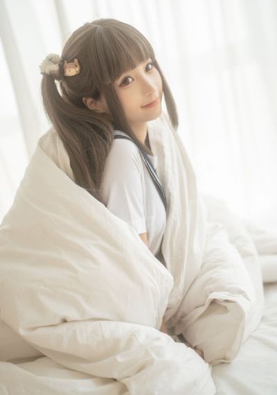欧美色图激情小说淫荡人妻_BD英语高清免费观看