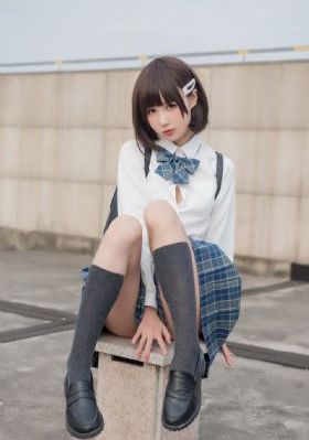 亚洲AV无码国产综合专区一区_DVD免费播放