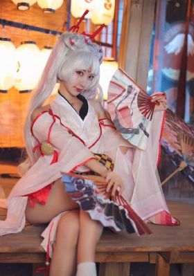 后入校花的极品蜜桃臀_蓝光高清免费观看