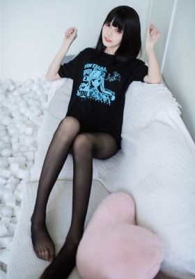 一卡二卡美女_720电影全集观看