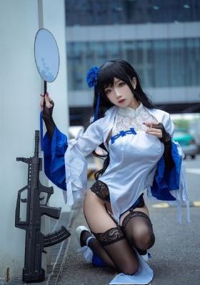 欧美风丝袜丝交足nylon_4K免费观看视频